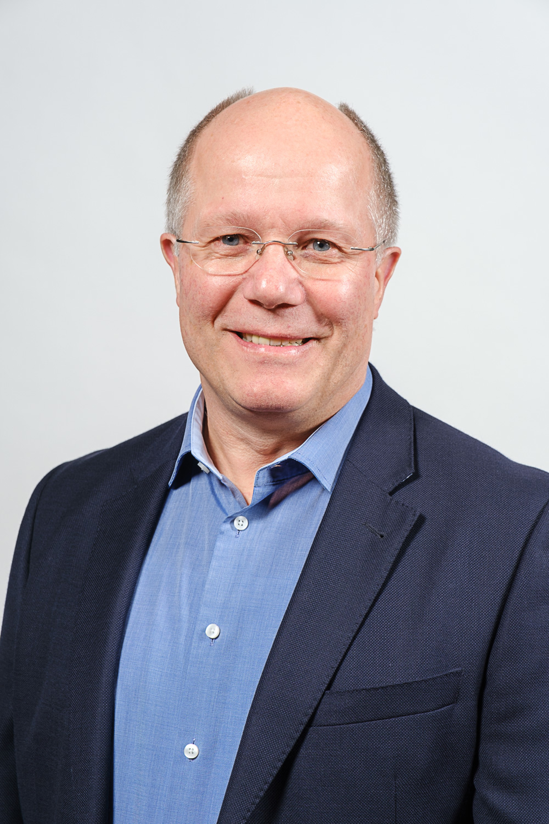 Walter Hartmann.jpg
